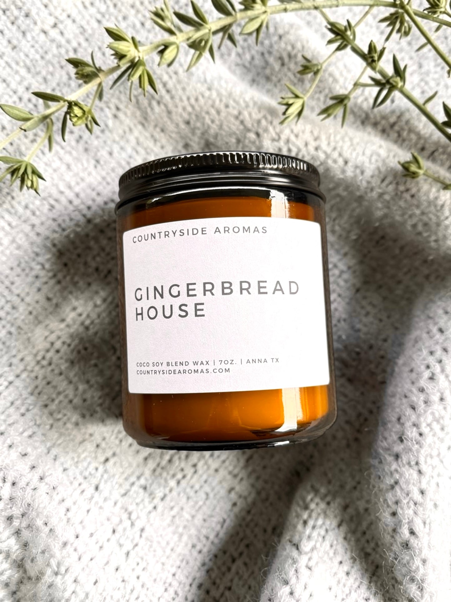 Gingerbread House 7oz Candle